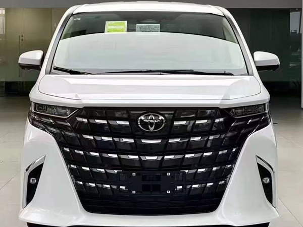 Alfa 7-seater commercial vehicle (white)