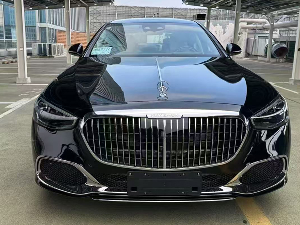 奔驰迈巴赫S480轿车5座