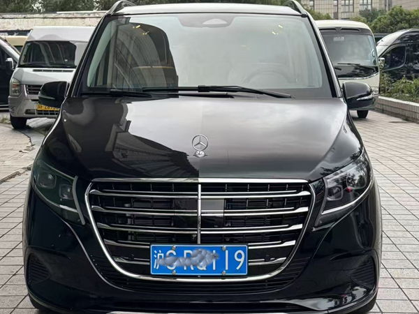 奔驰V300L 7座商务车